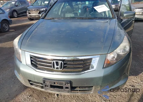 2010 Honda Accord 2.4 Ex-L z USA, uszkodzony, nr VIN 1HGCP2F87AA011608